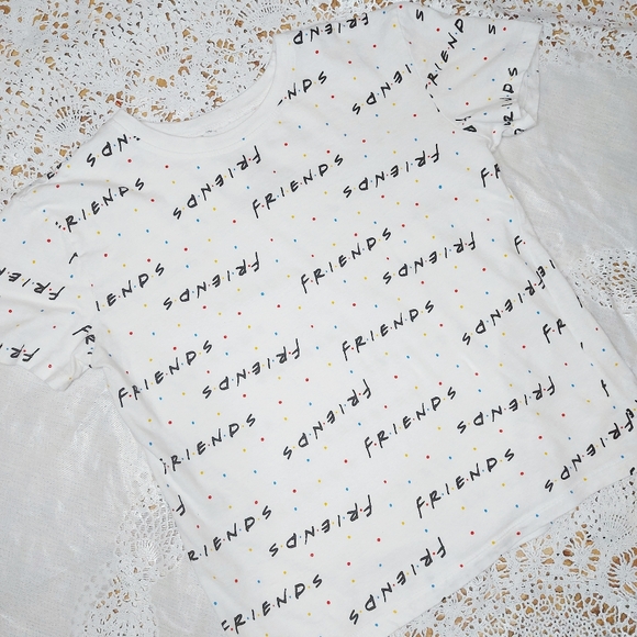 Friends Logo Cropped White T-shirt Sz Small - Picture 3 of 10